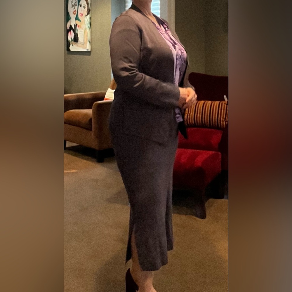 MM LAFLEUR Luxury Knit Suit - Charcoal Woolf Jardigan XL & Harlem skirt XL